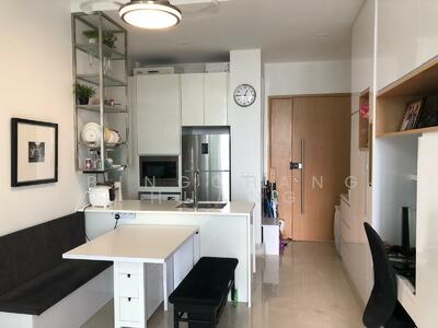 For Rent - Kingsford . Hillview Peak