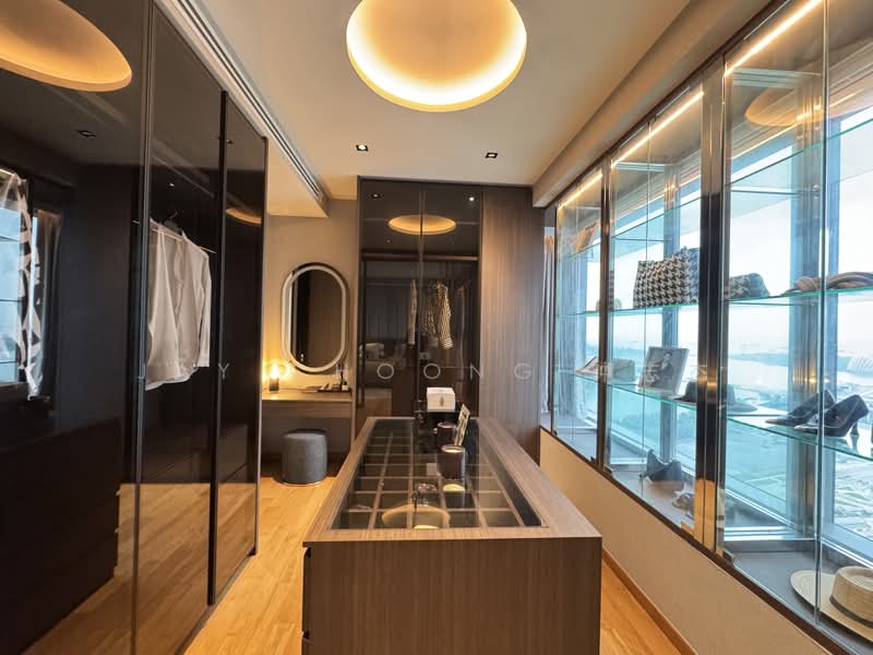 Concourse Skyline, 300 Beach Road, 4 Bedrooms, 2,142 sqft, Condominium For Sale, by Jay Choong 钟志杰, 21592397 - PropertyGuru.com.sg