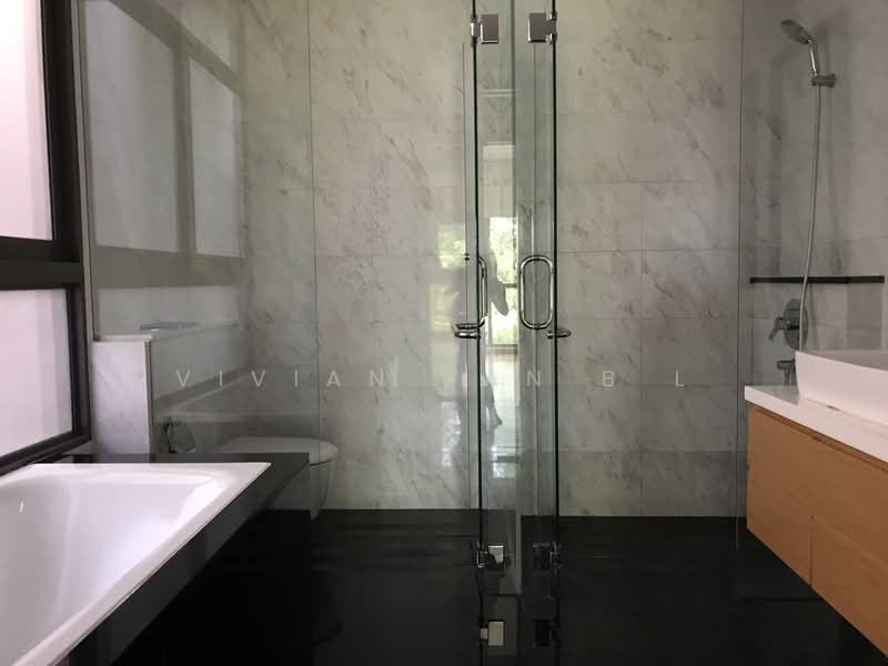 Shamrock Villas, Namly Place, 5 Bedrooms, 6,100 sqft, Detached House For Rent, by Vivian Tan B L, 21597965 - PropertyGuru.com.sg