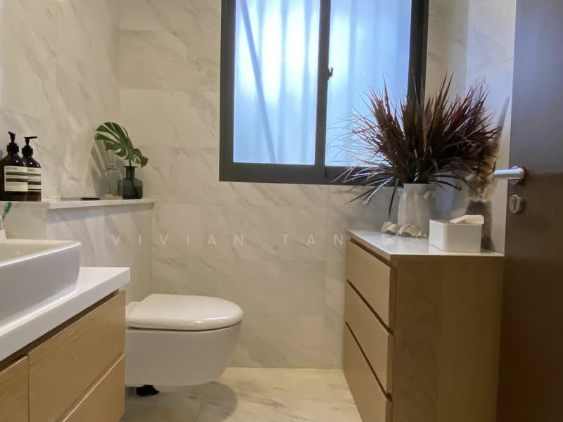 Shamrock Villas, Namly Place, 5 Bedrooms, 6,100 sqft, Detached House For Rent, by Vivian Tan B L, 21597965 - PropertyGuru.com.sg