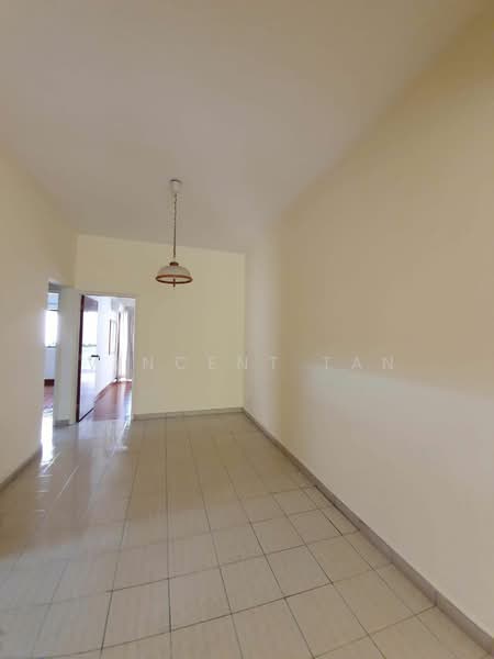 Spanish Village, 58 Farrer Road, 3 Bedrooms, 1,615 sqft, Condominium For Rent, by Vincent Tan, 21601643 - PropertyGuru.com.sg