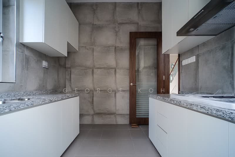 3.5 Storey Semi-D with Private Lift, Jalan Kerayong, 5 Bedrooms, 3,300 sqft, Semi-Detached House For Rent, by George Koh 许晋铨, 21604479 - PropertyGuru.com.sg