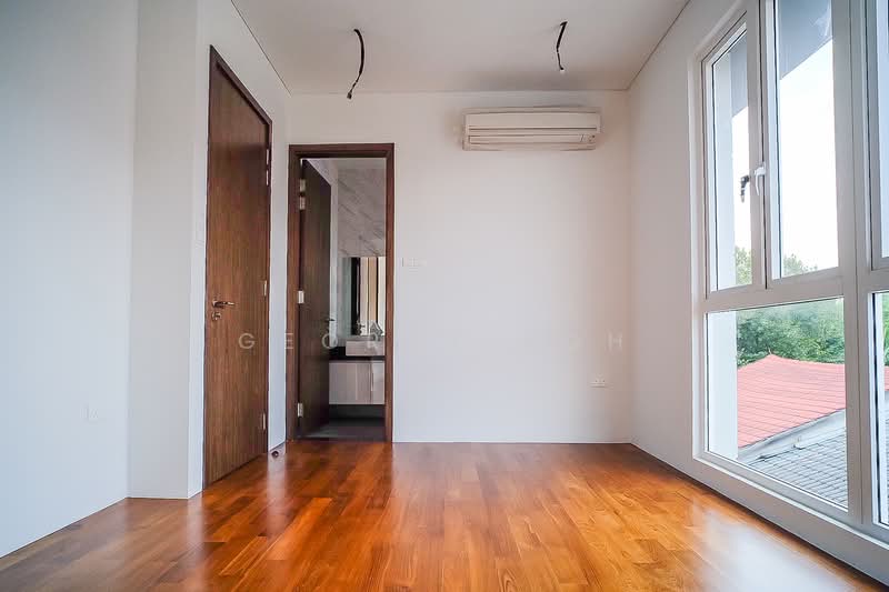 3.5 Storey Semi-D with Private Lift, Jalan Kerayong, 5 Bedrooms, 3,300 sqft, Semi-Detached House For Rent, by George Koh 许晋铨, 21604479 - PropertyGuru.com.sg