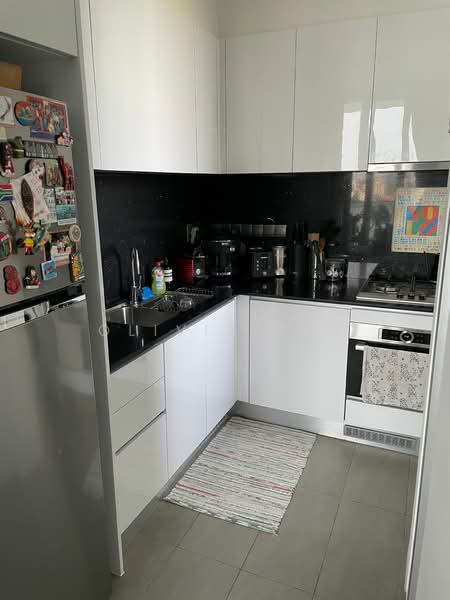 Kallang Riverside, 51 Kampong Bugis, 2 Bedrooms, 1,012 sqft, Condominium For Rent, by Olivia Tea, 21609861 - PropertyGuru.com.sg