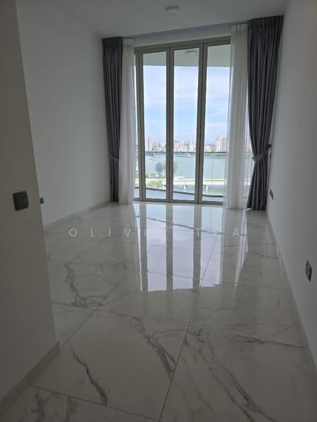 Kallang Riverside, 51 Kampong Bugis, 2 Bedrooms, 1,012 sqft, Condominium For Rent, by Olivia Tea, 21609861 - PropertyGuru.com.sg