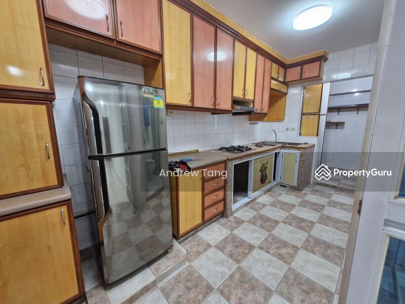 For Rent - 117B Rivervale Drive