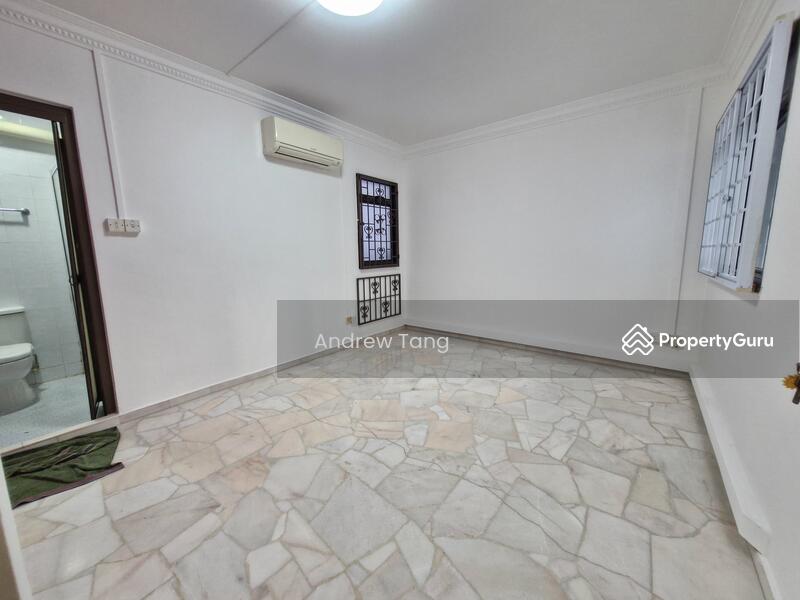 For Rent - 117B Rivervale Drive