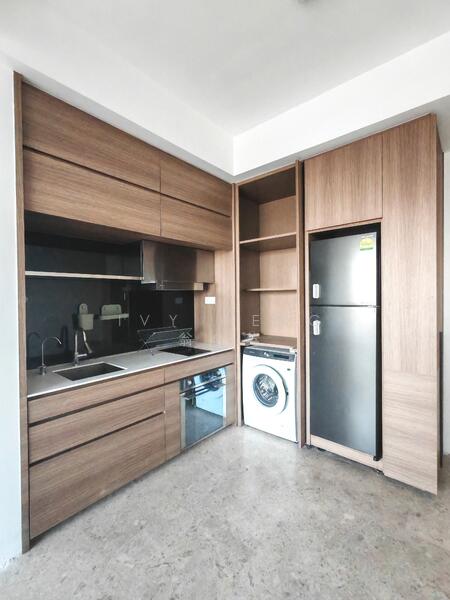 Echelon, 9 Alexandra View, 2 Bedrooms, 732 sqft, Condominium For Rent, by Ivy Weng 翁剑英, 21615384 - PropertyGuru.com.sg