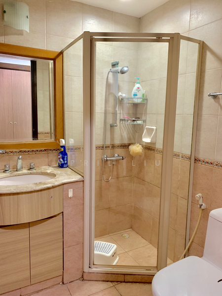 Regent Heights, 52 Bukit Batok East Avenue 5, 2 Bedrooms, 1,023 sqft, Condominium For Rent, by April Liu, 21616276 - PropertyGuru.com.sg