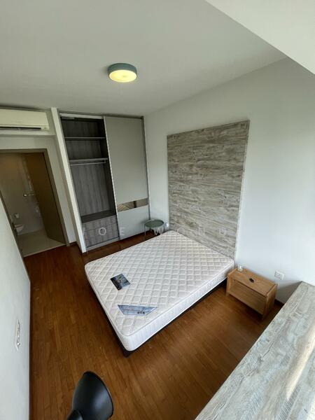 For Rent - The Palette