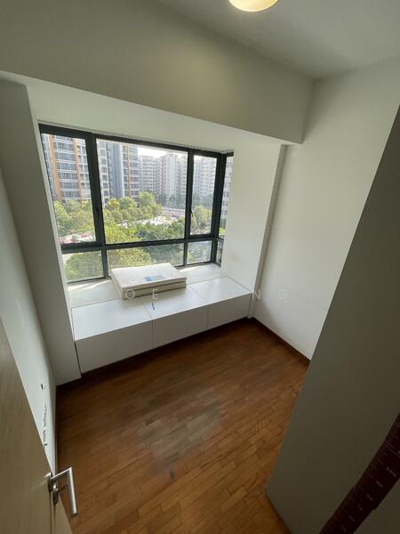 For Rent - The Palette