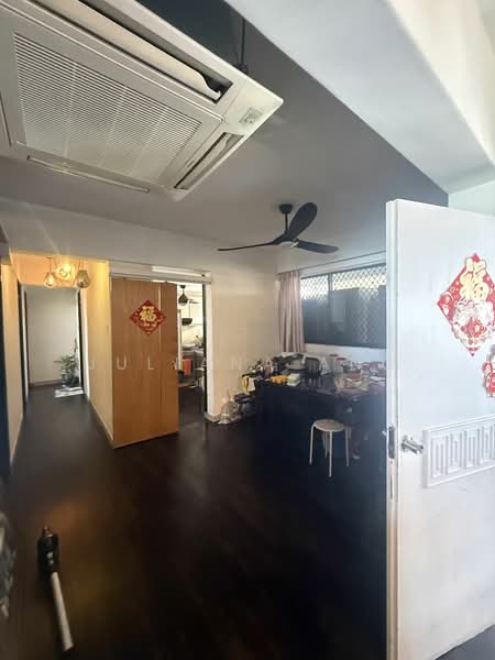 Bedok Court, 297 Bedok South Avenue 3, 3 Bedrooms, 2,411 sqft, Condominium For Rent, by Juliana Ang, 21618665 - Dining Room - PropertyGuru.com.sg
