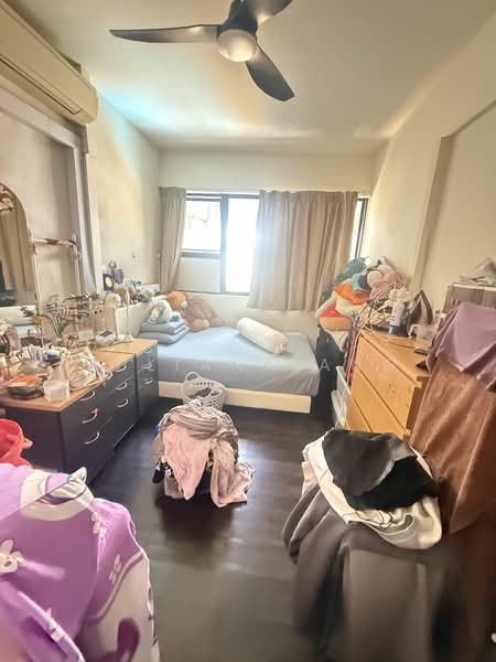 Bedok Court, 297 Bedok South Avenue 3, 3 Bedrooms, 2,411 sqft, Condominium For Rent, by Juliana Ang, 21618665 - Common Bedroom - PropertyGuru.com.sg