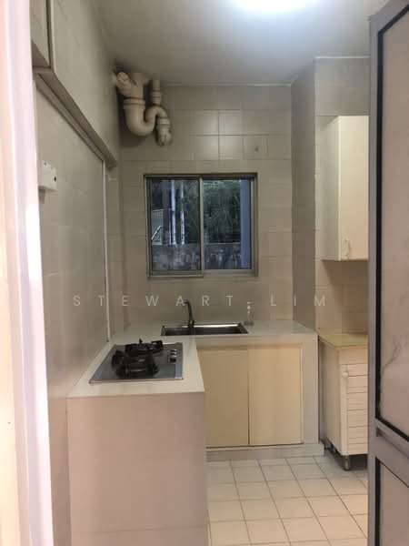 Hollywood Apartments, 110-110D Oxley Rise, 3 Bedrooms, 990 sqft, Apartment For Rent, by Stewart Lim, 21621246 - PropertyGuru.com.sg