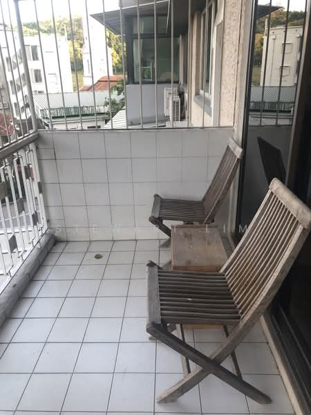 Hollywood Apartments, 110-110D Oxley Rise, 3 Bedrooms, 990 sqft, Apartment For Rent, by Stewart Lim, 21621246 - PropertyGuru.com.sg