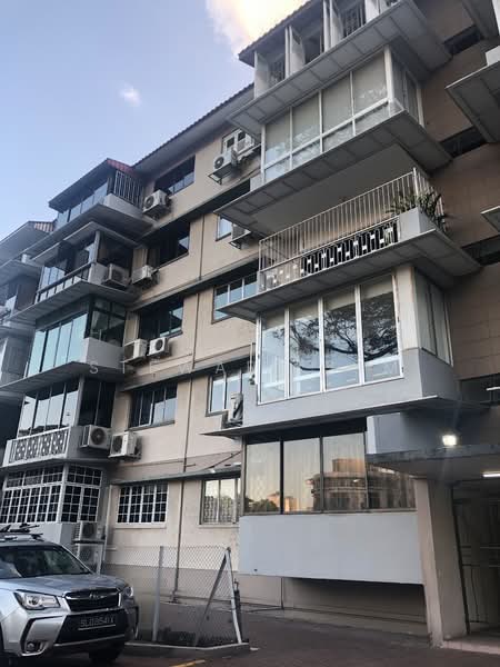 Hollywood Apartments, 110-110D Oxley Rise, 3 Bedrooms, 990 sqft, Apartment For Rent, by Stewart Lim, 21621246 - PropertyGuru.com.sg