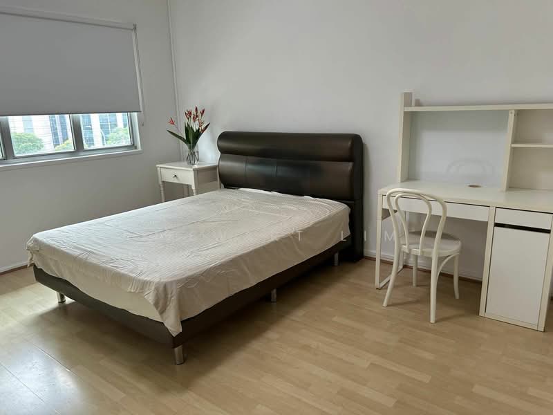 For Rent - Hollywood Apartments