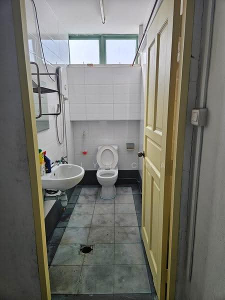 Shun Li Industrial Park, 61 Kaki Bukit Avenue 1, Eunos / Geylang / Paya Lebar, 2,000 sqft, Factory / Workshop (B2) For Rent, by Keslyn Chai, 21623313 - CommercialGuru.com.sg