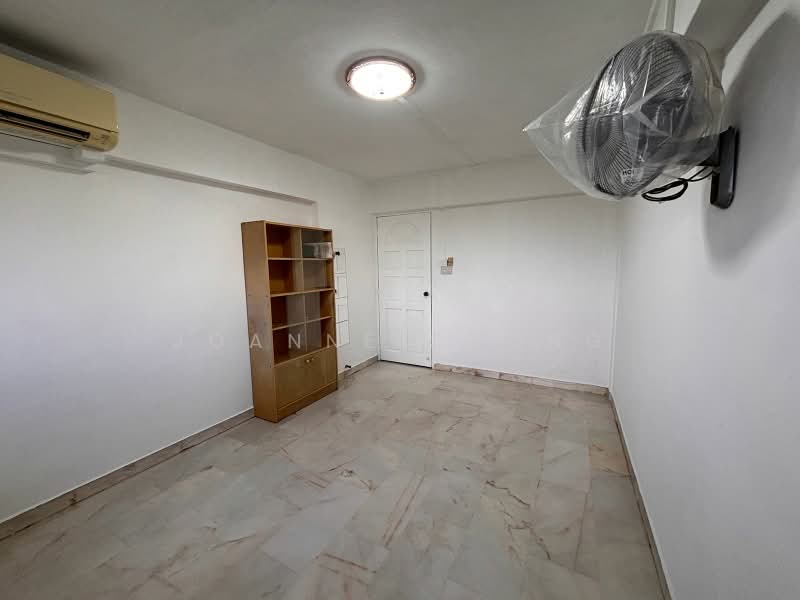 643 Hougang Avenue 8, 643 Hougang Avenue 8, Room Rental, 200 sqft, HDB Flat For Rent, by Joanne Chong, 21626560 - PropertyGuru.com.sg
