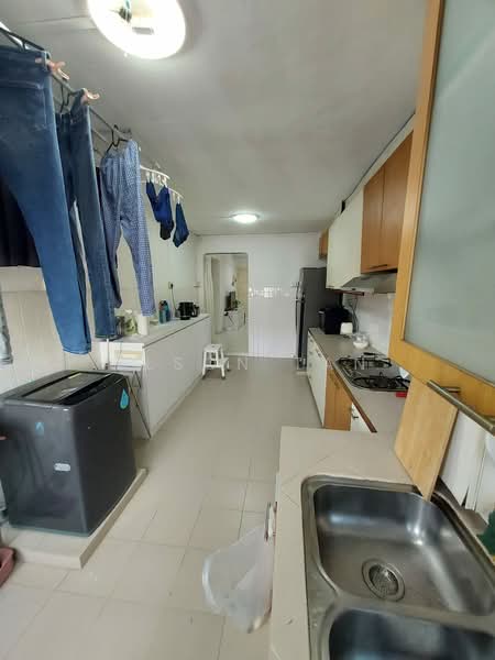 637 Ang Mo Kio Avenue 6, 637 Ang Mo Kio Avenue 6, 2 Bedrooms, 850 sqft, HDB Flat For Rent, by Elson Tan, 21627252 - PropertyGuru.com.sg