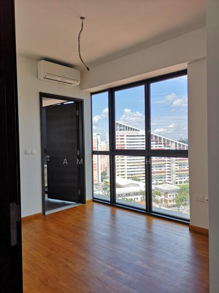 Master Bedroom - Unblock View