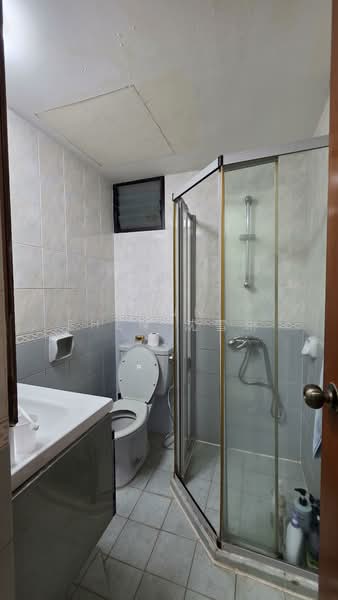 Simsville, 10 Geylang East Avenue 2, 3 Bedrooms, 1,237 sqft, Condominium For Rent, by Lynn Shen 沈雪琳, 21633189 - PropertyGuru.com.sg