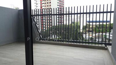 For Rent - J Gateway