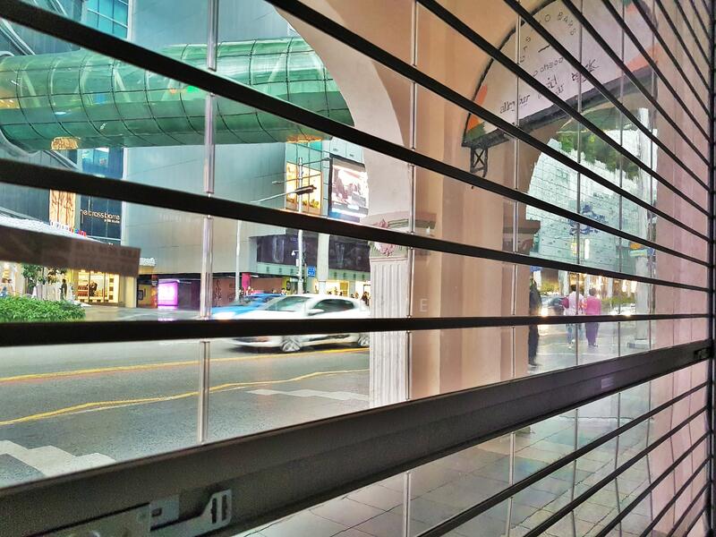 Orchard Rd Shibuya Crossing of Sg!Can Open 24-7!4 Malls!, 180 Orchard Rd Opposite Somerset MRT! Emerald Hill!, 625 sqft, Other Retail For Rent, by HT Lee, 21634086 - CommercialGuru.com.sg