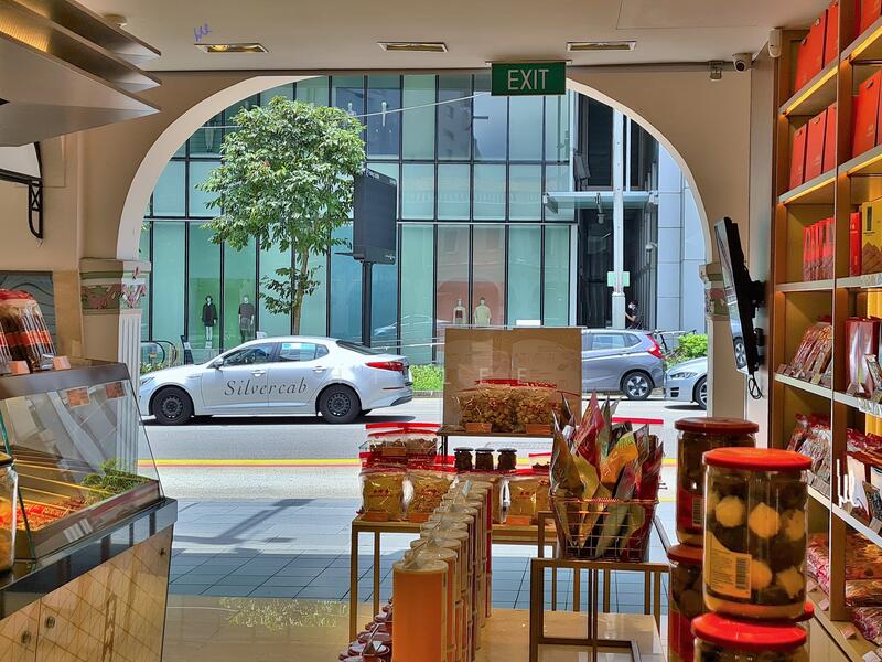 Orchard Rd Shibuya Crossing of Sg!Can Open 24-7!4 Malls!, 180 Orchard Rd Opposite Somerset MRT! Emerald Hill!, 625 sqft, Other Retail For Rent, by HT Lee, 21634086 - CommercialGuru.com.sg