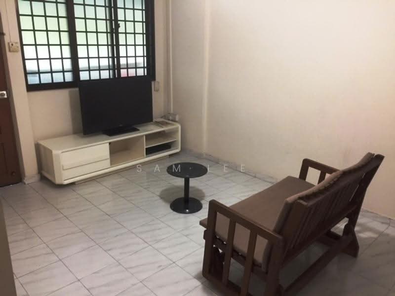 Blk 359 Bukit Batok, Street 31, 2 Bedrooms, 688 sqft, HDB Flat For Rent, by Sam Lee, 21635304 - PropertyGuru.com.sg