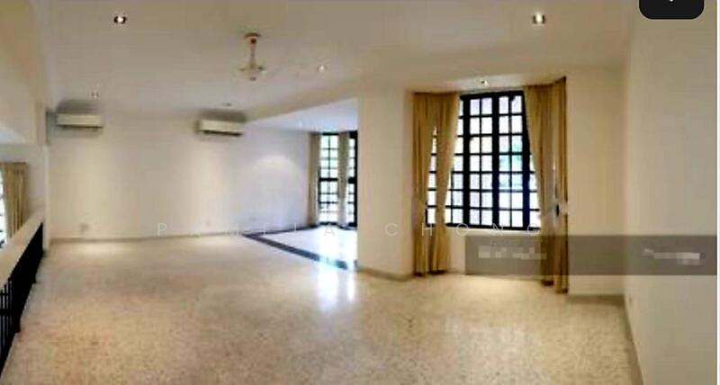 SOLE AGENT ⭐️ SPACIOUS 3 STOREY SEMID ⭐️LARGE GARDEN/HUGE ENTERTAINMENT/HENRY Pk☎️PAM 90228600, Mount Sinai / Moonbeam/ Holland Grove, 5 Bedrooms, 4,000 sqft, Semi-Detached House For Sale, by Pamela Chong, 21636053 - PropertyGuru.com.sg