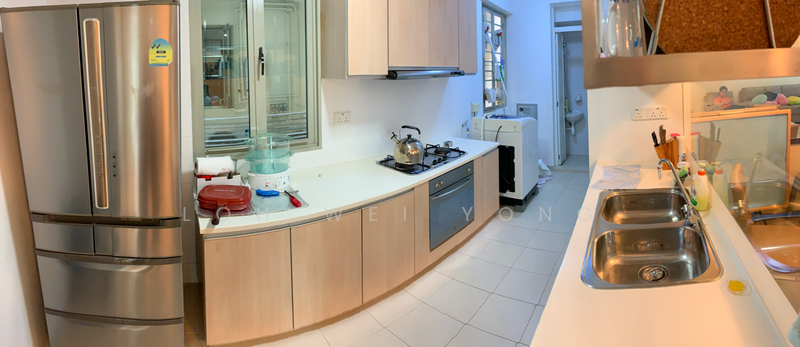 The Calrose, 513 Yio Chu Kang Road, 3 Bedrooms, 1,421 sqft, Condominium For Rent, by Loh Wei Yong, 21636938 - Fully equipped kitchen - PropertyGuru.com.sg