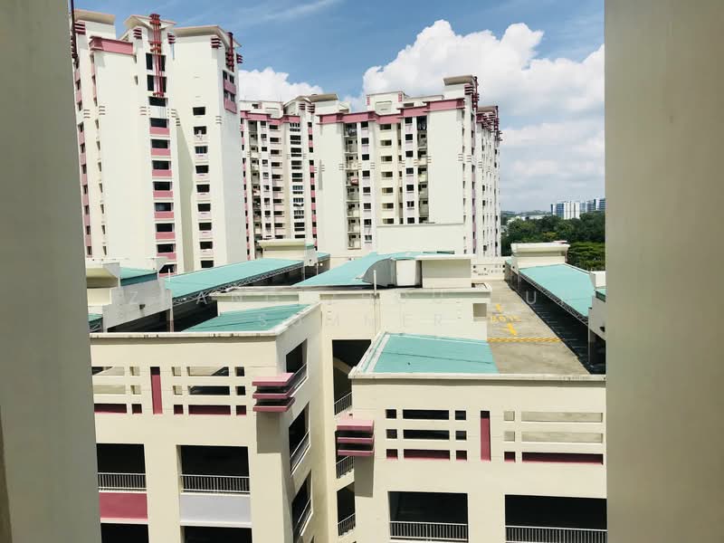 For Rent - Jurong west central 1