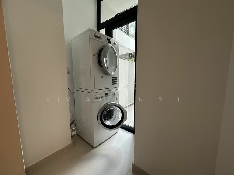 Buckley Classique, , 3 Bedrooms, 1,475 sqft, Condominium For Rent, by Vivian Tan B L, 21642976 - PropertyGuru.com.sg