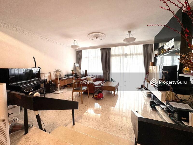 LIVING ROOM 2 