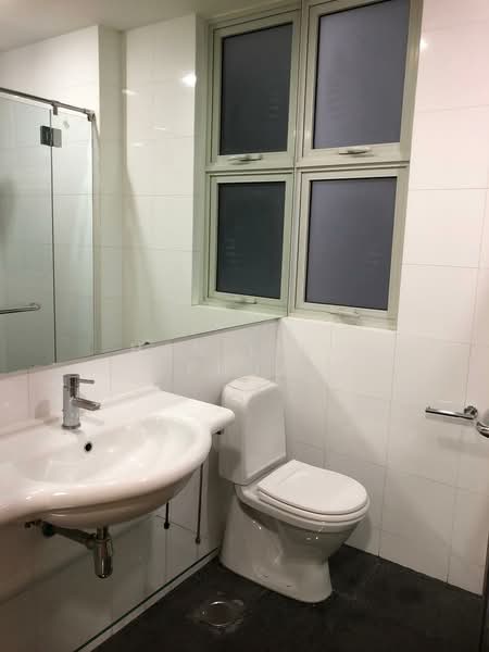 Visioncrest, 33 Oxley Rise, 3 Bedrooms, 1,152 sqft, Apartment For Rent, by Han Ling Phua, 21648189 - PropertyGuru.com.sg