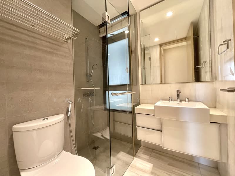Rivergate, 99 Robertson Quay, 2 Bedrooms, 1,044 sqft, Apartment For Rent, by Kwan Le Yuan, 21651135 - PropertyGuru.com.sg