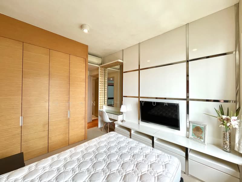 Rivergate, 99 Robertson Quay, 2 Bedrooms, 1,044 sqft, Apartment For Rent, by Kwan Le Yuan, 21651135 - PropertyGuru.com.sg