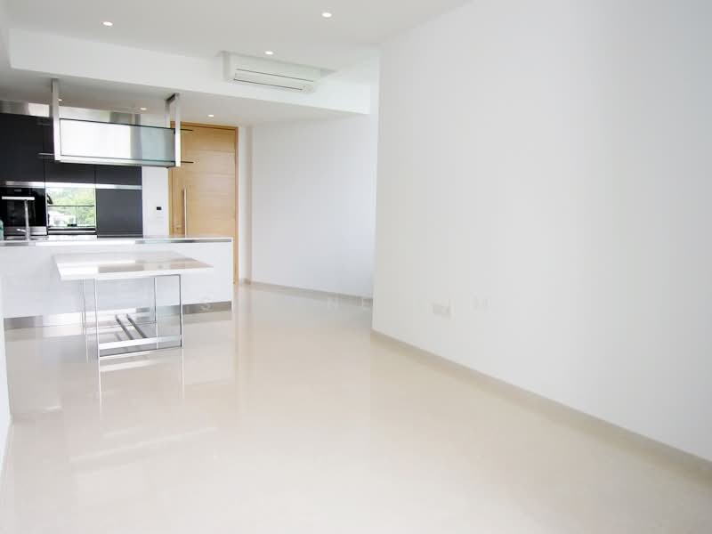 The Crest, 107 Prince Charles Crescent, 2 Bedrooms, 947 sqft, Condominium For Rent, by Serene Lim, 21651386 - PropertyGuru.com.sg