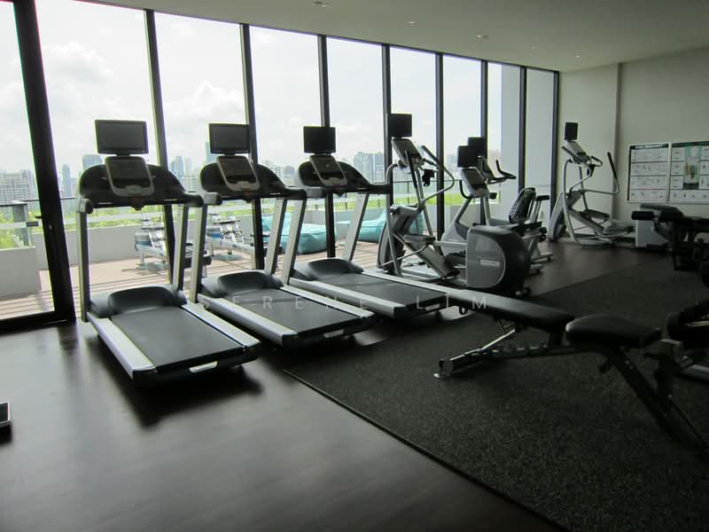 The Crest, 107 Prince Charles Crescent, 2 Bedrooms, 947 sqft, Condominium For Rent, by Serene Lim, 21651386 - PropertyGuru.com.sg