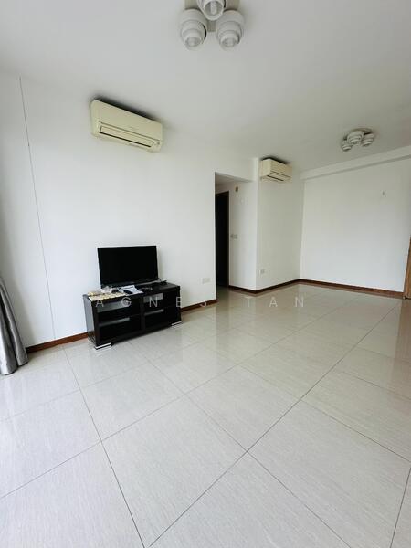 For Rent - FLO Residence