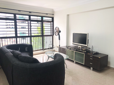 For Rent - 19 Dover Crescent