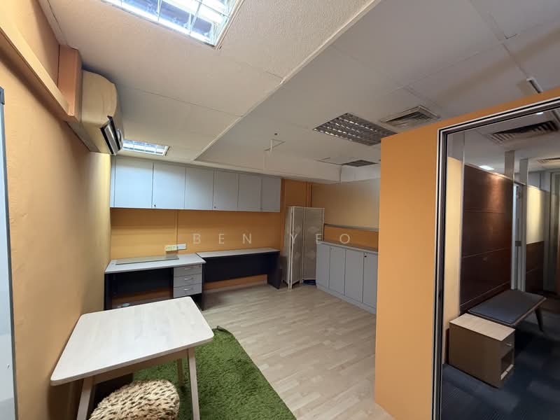 Parklane Shopping Mall, 35 Selegie Road, Beach Road / Bugis / Rochor, 581 sqft, Office For Rent, by Ben Yeo, 21654049 - CommercialGuru.com.sg