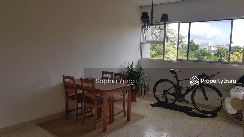 For Rent - Lakeview Estate