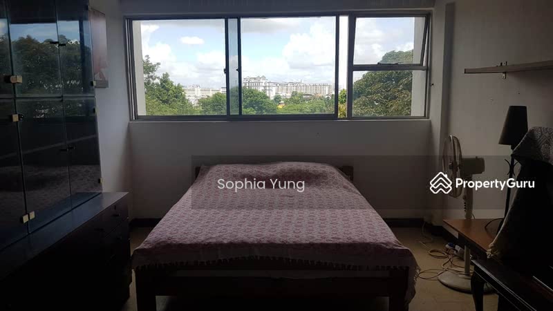 For Rent - Lakeview Estate