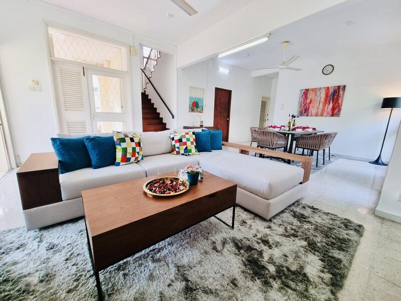 **Rare beautiful bungalow plot for redevelopment @ Sunset Way** Bungalow House For Sale at S$ 14,133,000 | PropertyGuru Singapore