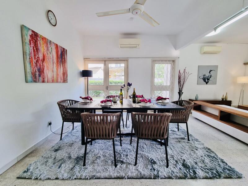 **Rare beautiful bungalow plot for redevelopment @ Sunset Way** Bungalow House For Sale at S$ 14,133,000 | PropertyGuru Singapore