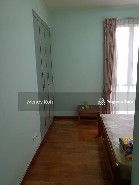 For Rent - Grandeur 8