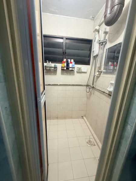 38 Lorong 5 Toa Payoh, 38 Lorong 5 Toa Payoh, 2 Bedrooms, 721 sqft, HDB Flat For Rent, by Srini PN, 21663263 - PropertyGuru.com.sg