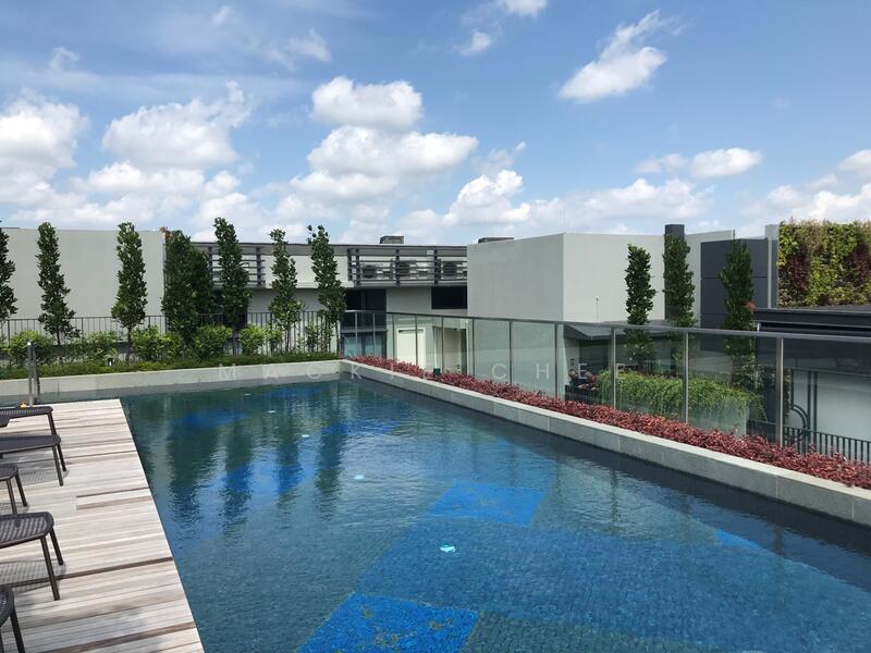 Bijou, 2 Jalan Mat Jambol, 1 Bedroom, 624 sqft, Condominium For Rent, by Mackie Chee, 21663405 - Swimming Pool - PropertyGuru.com.sg